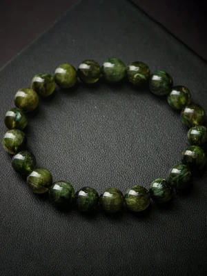 Nature Green Crystal Bracelet (Extraordinary Energy)
